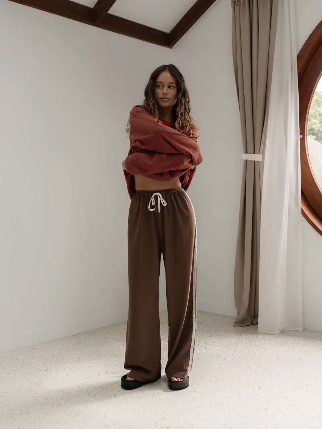 Andi Long Sleeve Red Brown