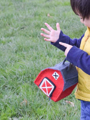 Tara Treasures Felt Toy Farm Barn with Zip Door Red and Grey
