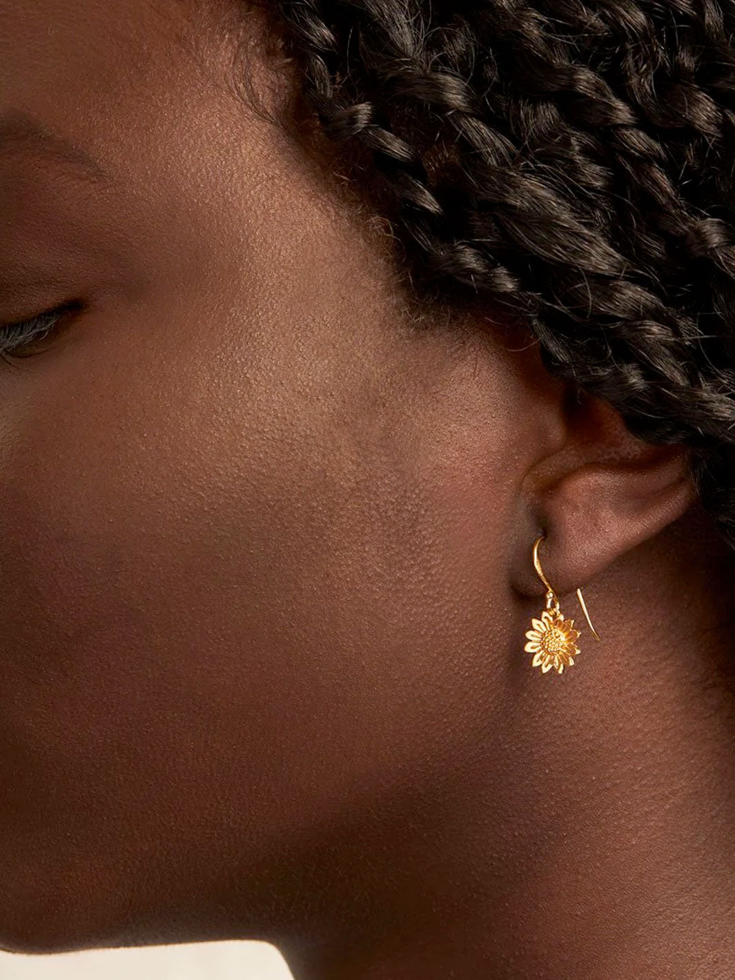 Blossoming Sunflower Earrings Gold